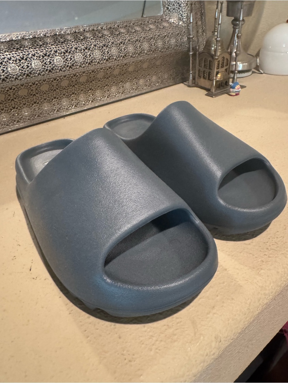 Adidas Yeezy Slide “Slate Marine